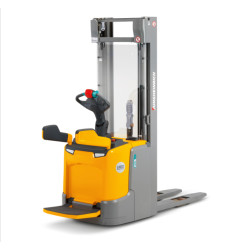 ERC 212 115 250 ZT - Empilhadeira Patolada  Seminova | 90445333