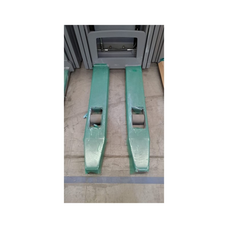 EJC 216 G 115 459 DZ - LÍTIO - Empilhadeira Patolada Seminova|90658660