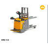 ERD 220 G 115 256 ZT - Empilhadeira Patolada Elétrica Seminova | 98338056