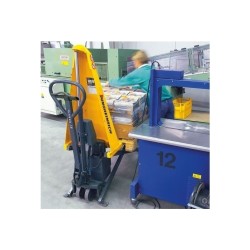 Transpaleteiras Manuais com Elevação para uso diário.