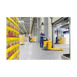 TRANSPALETEIRA ELETRICA ERE 225 G 115 670 MM