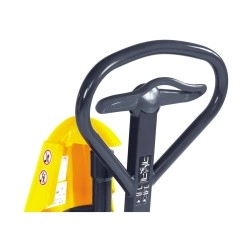 Transpaleteira pantográfica  Jungheinrich 1000 kg - 680x1150 mm (PBR)