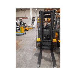 EFG 430 GE 115 700 DZ K - Empilhadeira elétrica seminovo