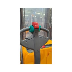 EJC 216 115 420 DZ - Empilhadeira Patolada Seminova | 90490090