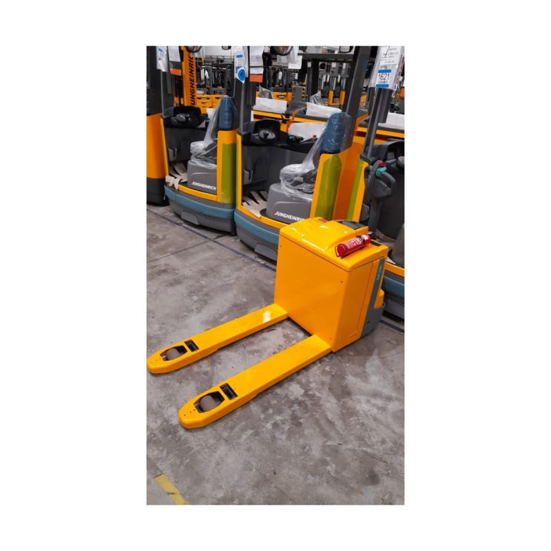 Transpaleteira Elétrica c/ capacidade de carga até 2t