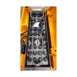 Transpaleteira Elétrica c/ capacidade de carga até 2t