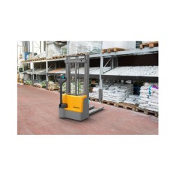 Empilhadeiras Elétrica da Jungheinrich. Disponibilidade imediata. Comprar Online.