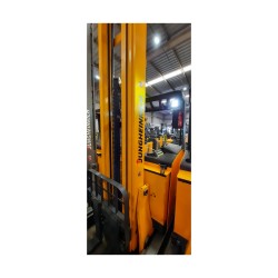 ETV 214 D GE 115 842 DZ - Empilhadeira Retrátil Seminova | 91109475